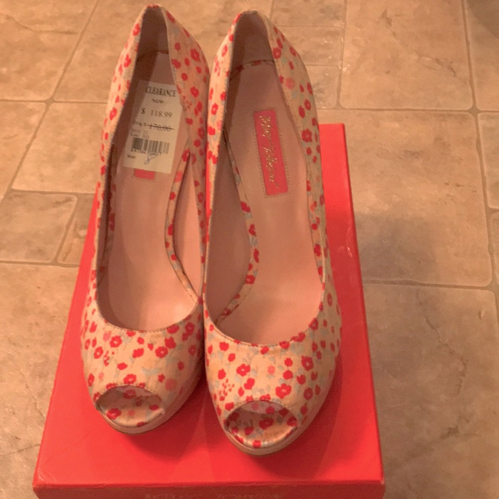 Betsey Johnson Rosy II Heels